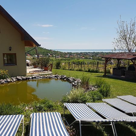 Hotel Kincses Vendeghaz Balatongyörök Exterior foto